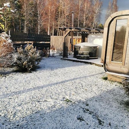 Varpas Kolka Buitenkant foto